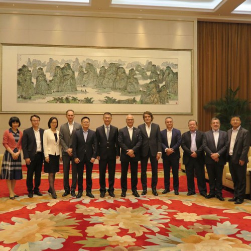 Visita Yao Jian, Vice-Director do Gabinete de Ligação do Governo Popular Central na Região Administr...
